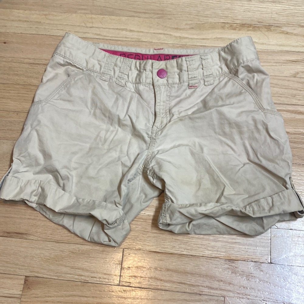 Women’s puma sport lifestyle lightweight khaki roll up shorts